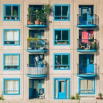 Miejsce doraźnego schronienia: jakie wymogi musi spełniać?